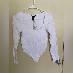 Forever 21 White Long Sleeve Bodysuit. Size Medium/Large